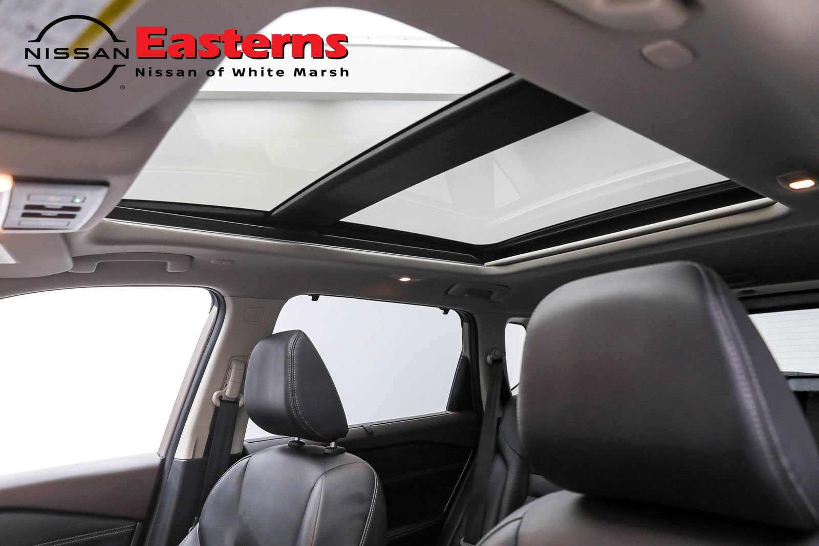 Used 2022 Nissan Rogue SL w/ SL Premium Package image 82