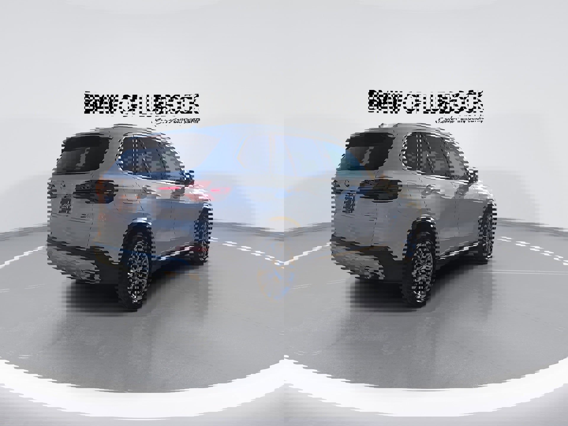 Certified 2026 BMW X5 sDrive40i image 8