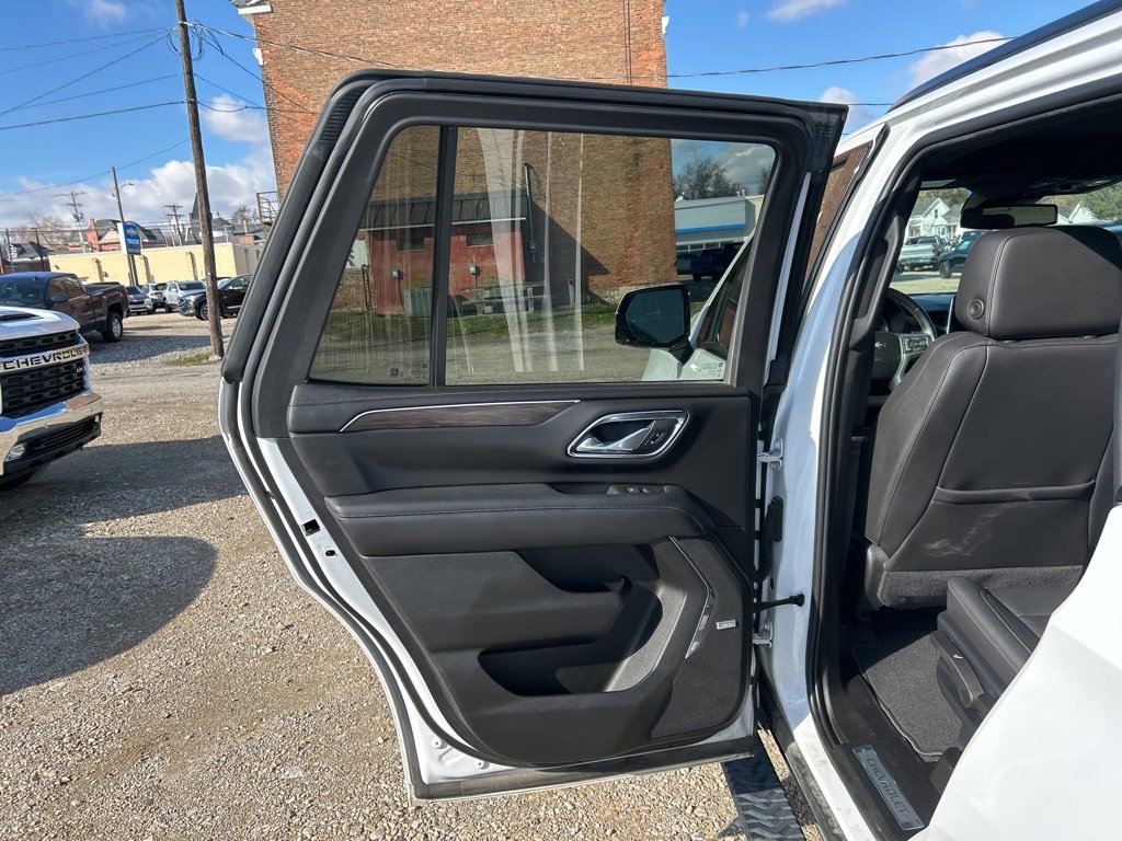 Certified 2023 Chevrolet Tahoe Z71 w/ Luxury Package image 22