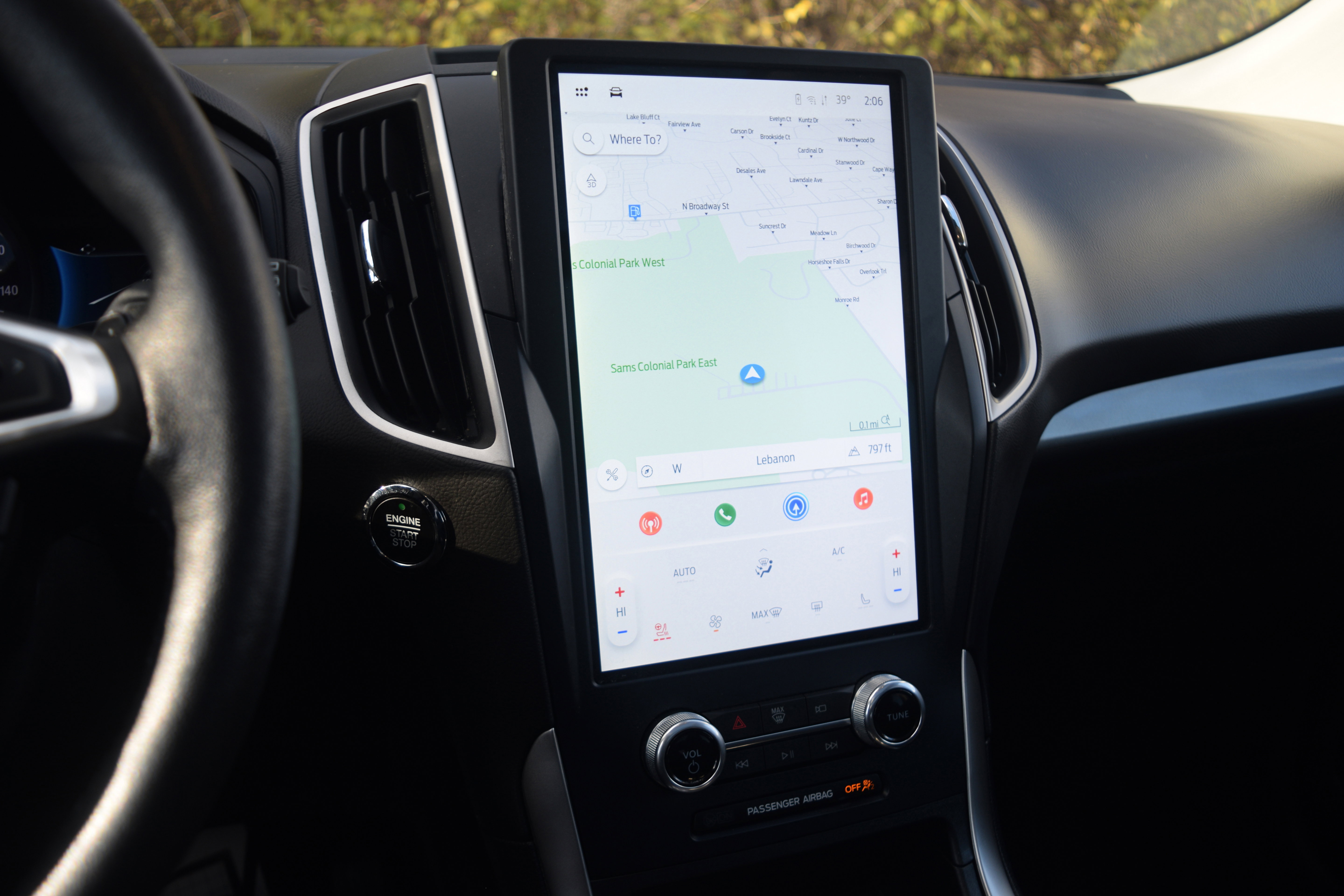 Used 2023 Ford Edge SEL w/ Convenience Package image 9