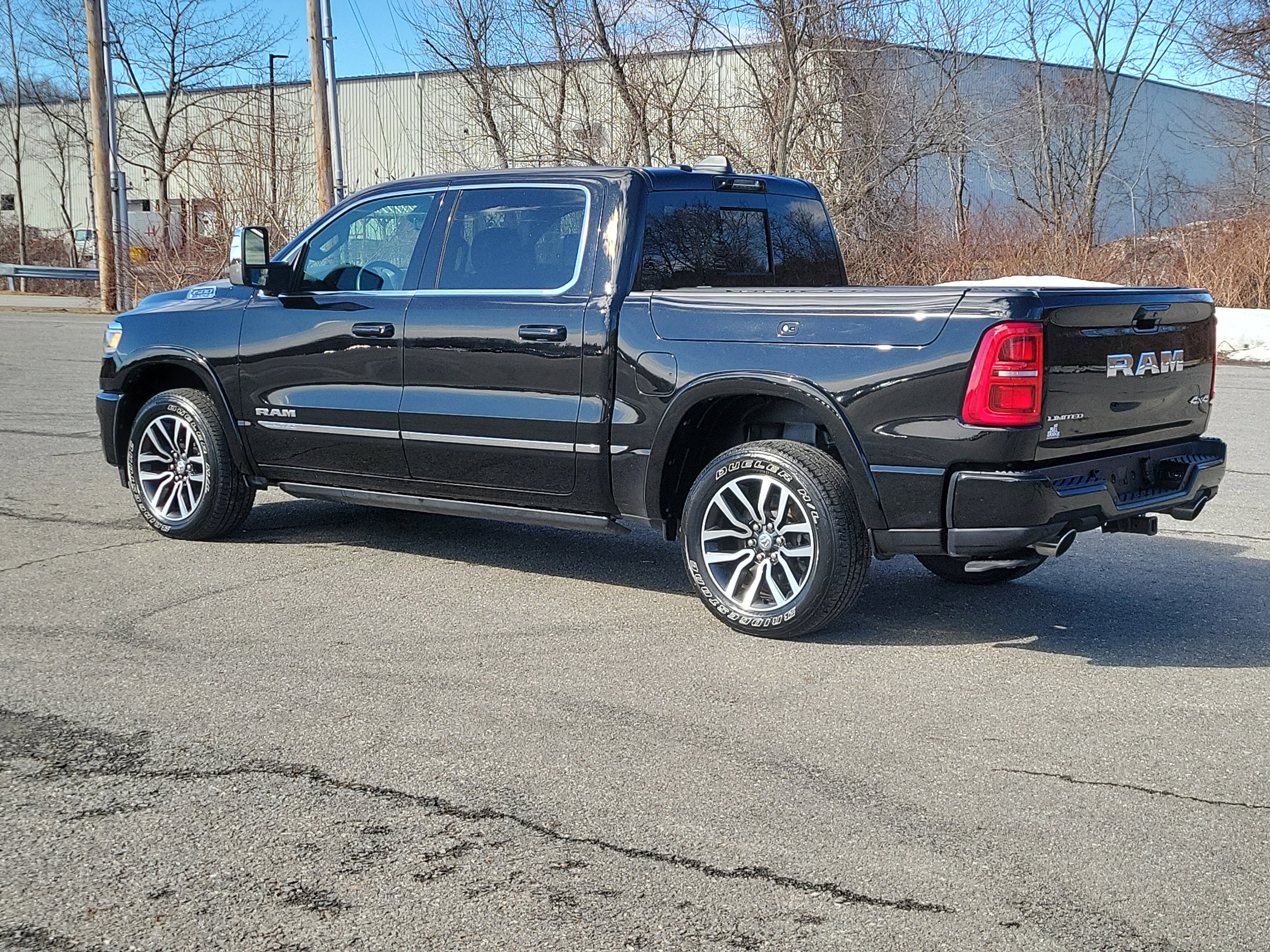 Used 2025 RAM 1500 Limited image 7