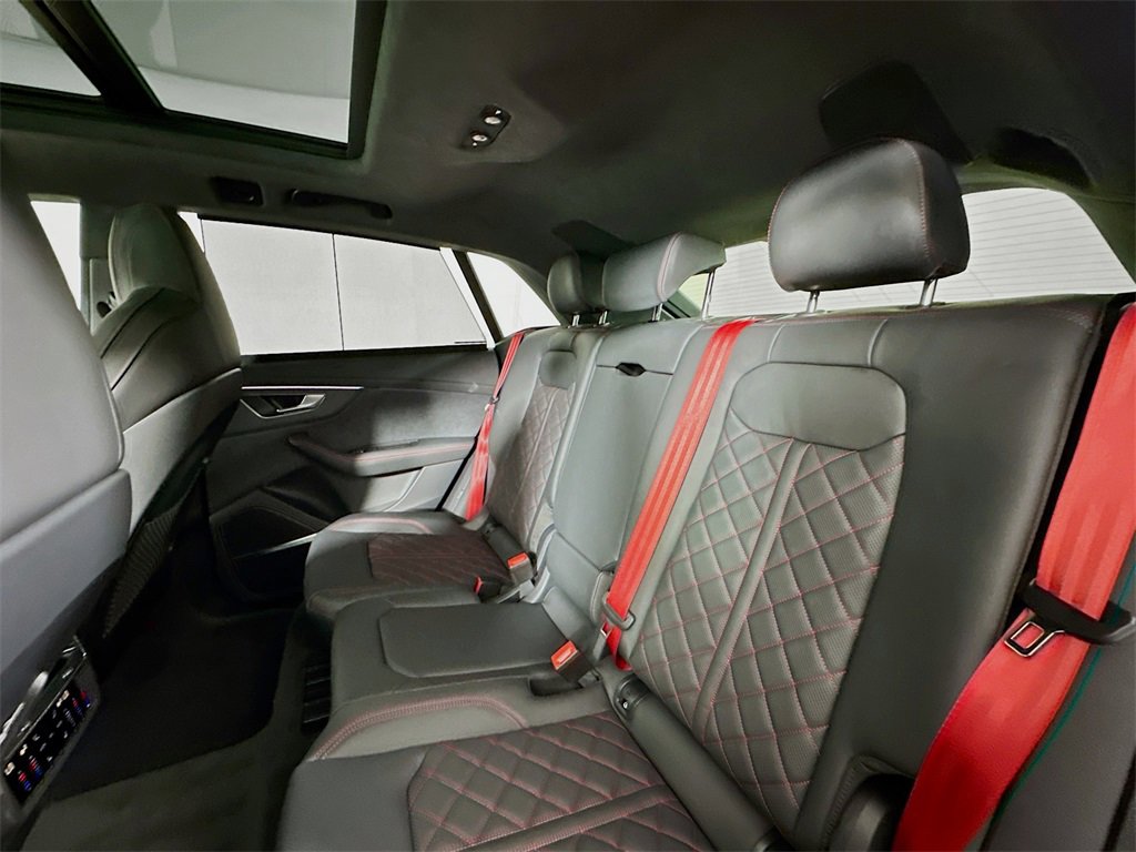 New 2026 Audi SQ8 Prestige image 4