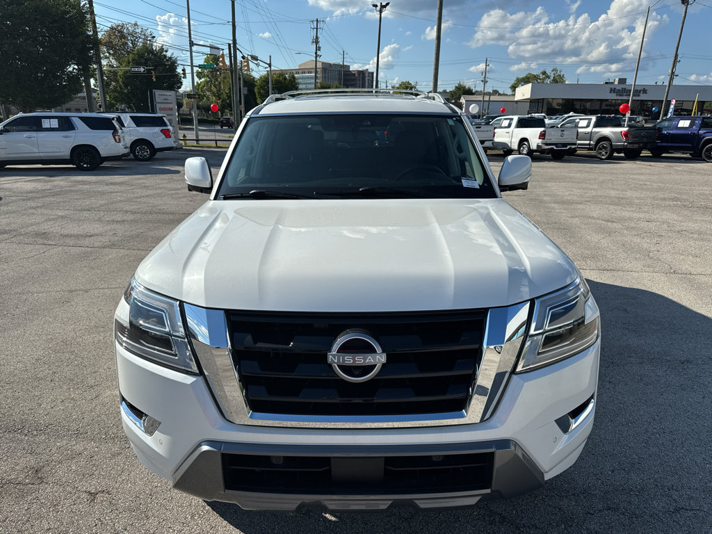 Used 2024 Nissan Armada SL w/ Captain's Chairs Package RWD image 4