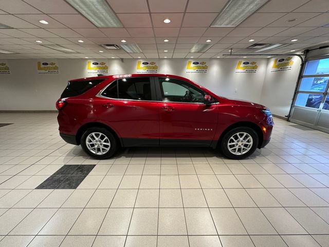 Used 2024 Chevrolet Equinox LT w/ LPO, Floor Liner Package AWD/4WD image 3