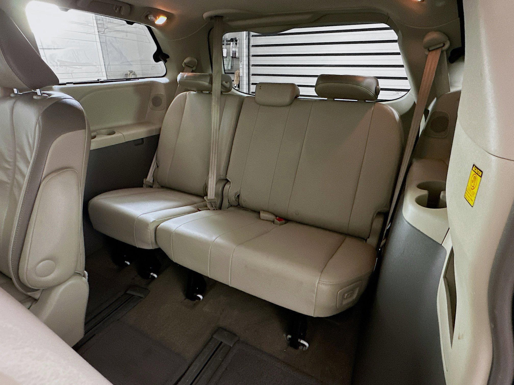 Used 2013 Toyota Sienna Limited w/ Premium Pkg FWD image 28