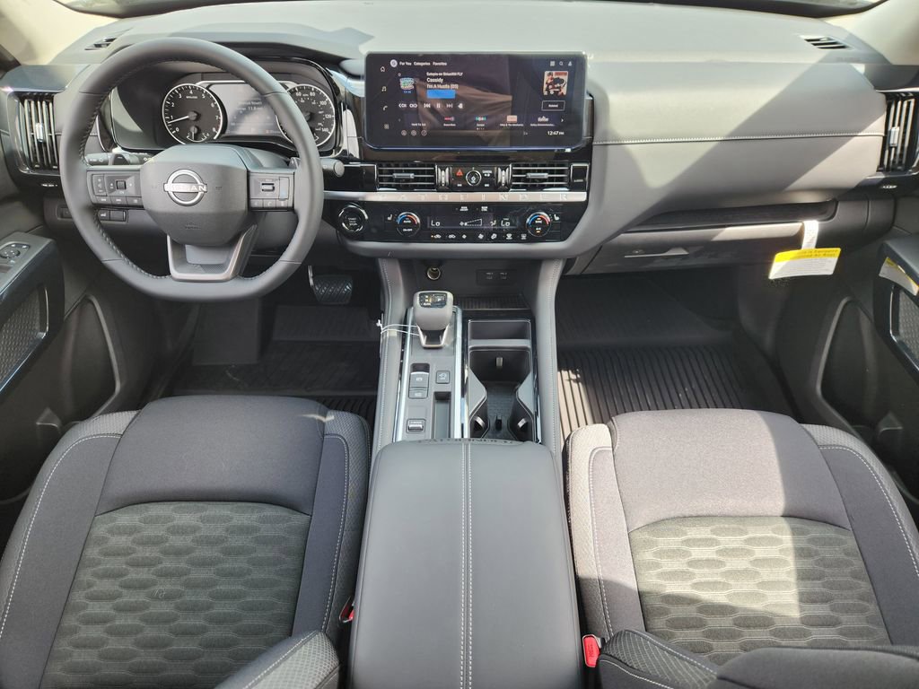 New 2026 Nissan Pathfinder SV image 18