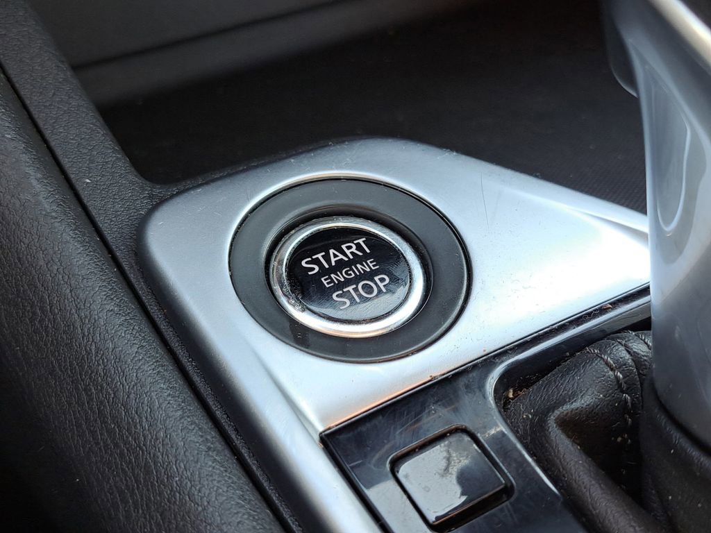 Used 2023 Nissan Sentra SV FWD image 33