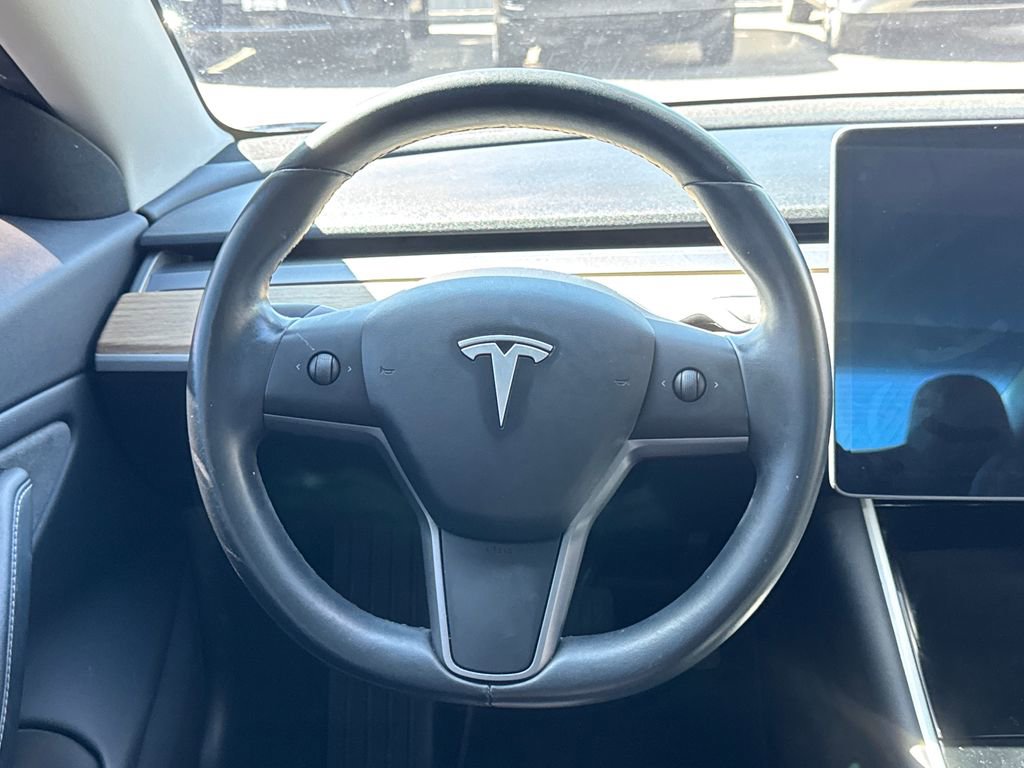 Used 2019 Tesla Model 3 AWD/4WD image 14