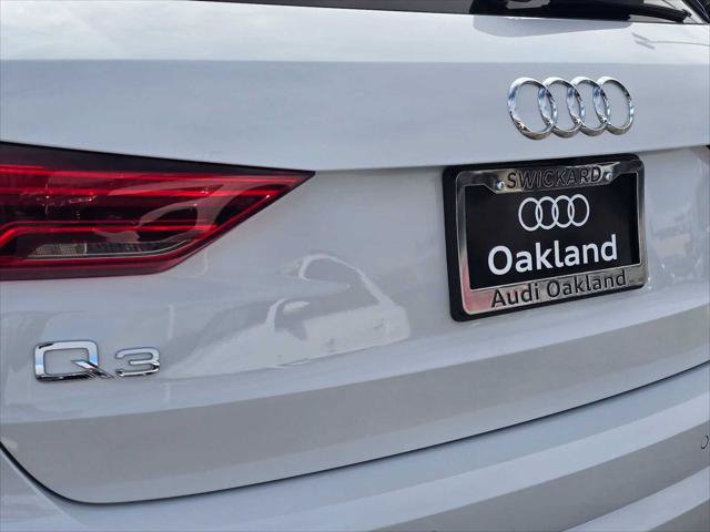 Certified 2024 Audi Q3 2.0T Premium w/ Convenience Package AWD/4WD image 13