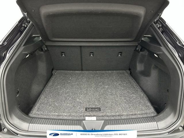 Used 2023 Volkswagen ID.4 Pro image 23