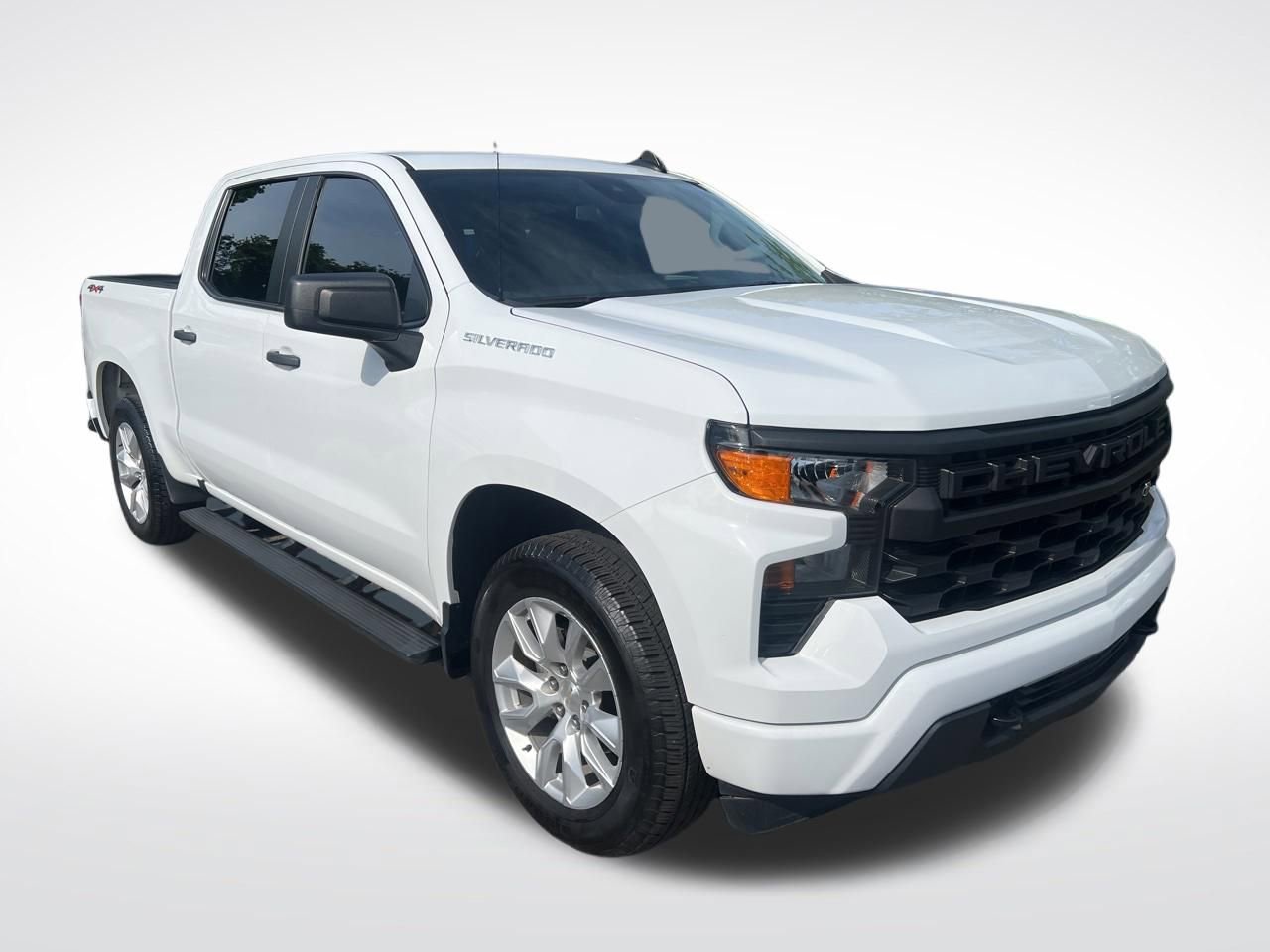 Used 2024 Chevrolet Silverado 1500 Custom AWD/4WD image 9