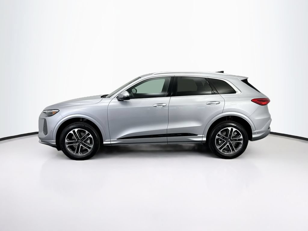 Used 2025 Audi Q5 Premium Plus w/ Premium Plus AWD/4WD image 9