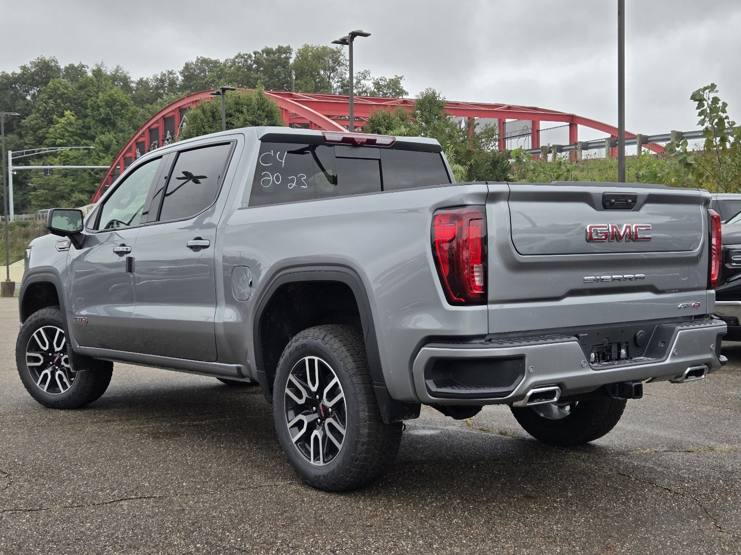 New 2026 GMC Sierra 1500 AT4 w/ AT4 Premium Package AWD/4WD image 17