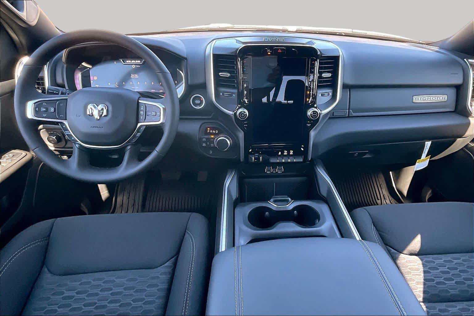 New 2027 RAM 1500 4x4 Crew Cab image 5