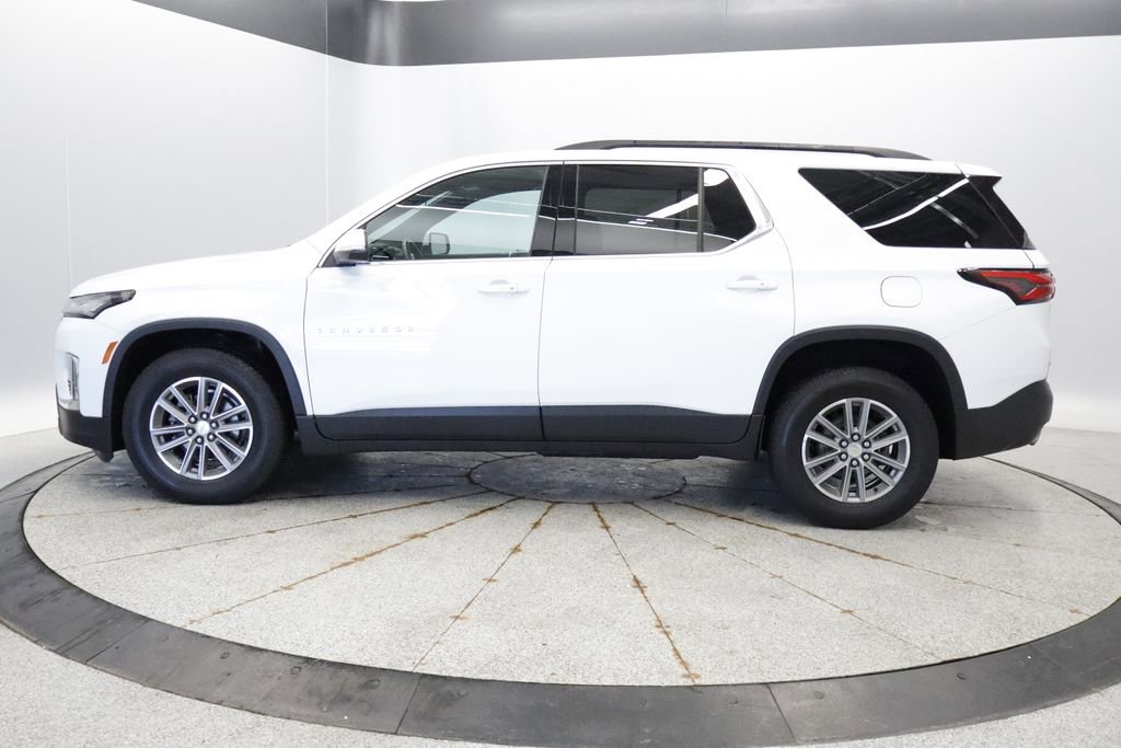 Used 2022 Chevrolet Traverse LT AWD/4WD image 2