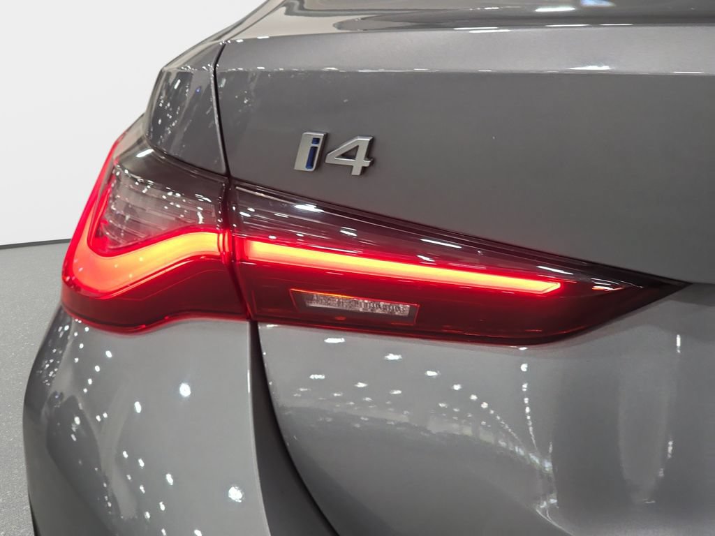 Certified 2023 BMW i4 eDrive35 RWD image 26