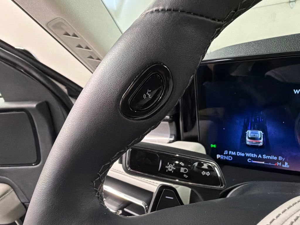 Used 2026 Lincoln Aviator AWD image 18