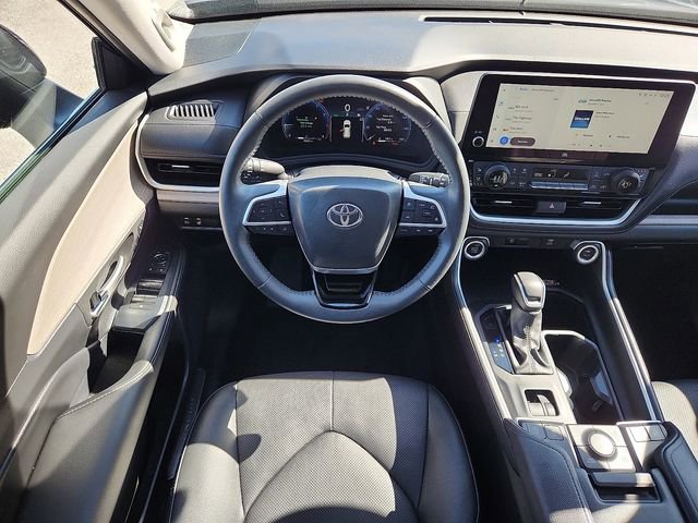 Used 2024 Toyota Grand Highlander Limited image 7
