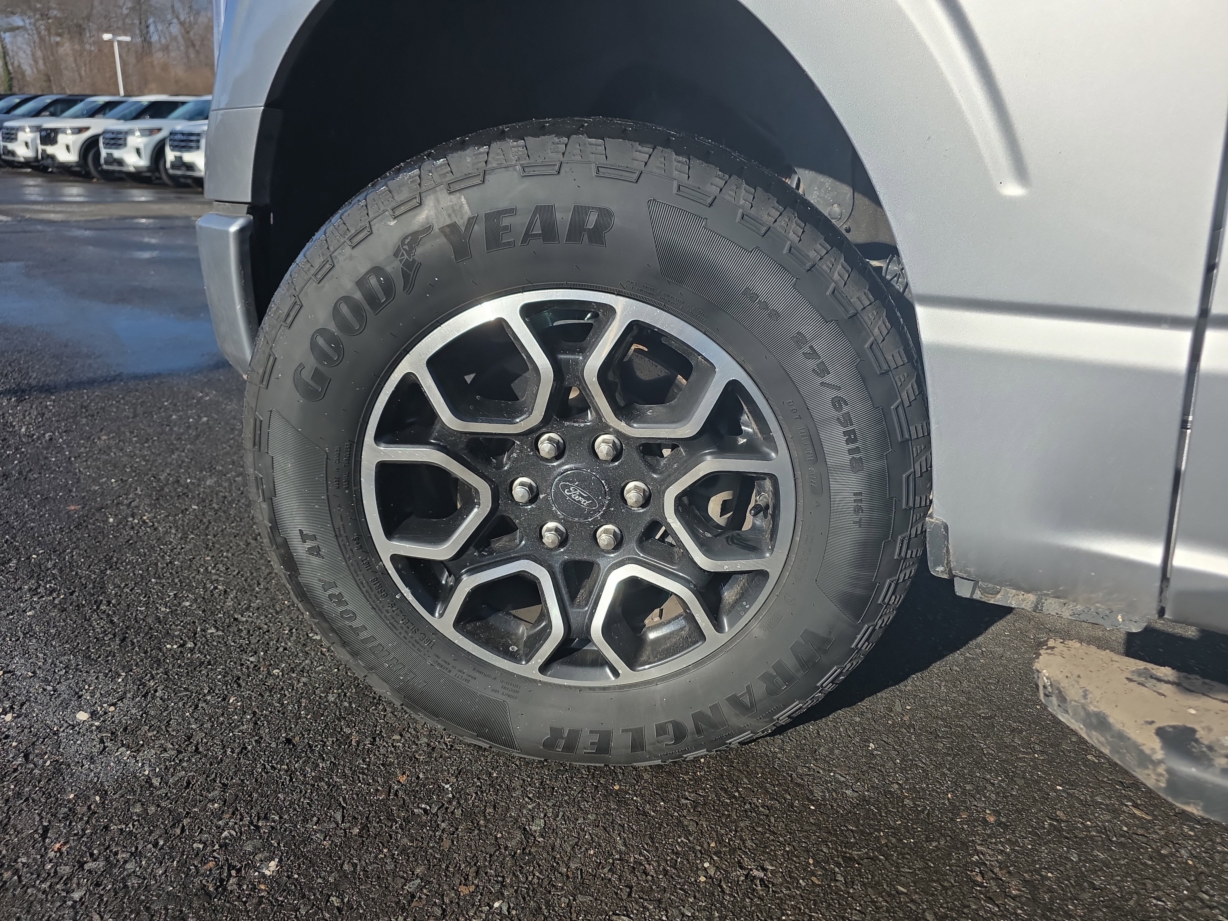 Certified 2022 Ford F150 XLT w/ Equipment Group 302A High image 13