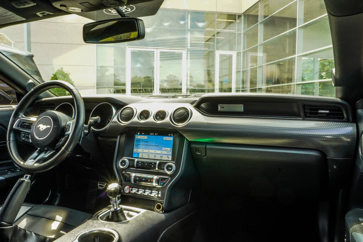 Used 2019 Ford Mustang GT Premium w/ GT Performance Package RWD image 17