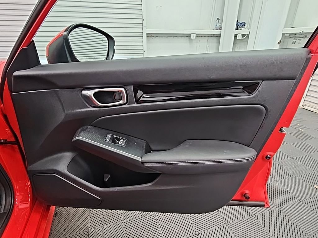 Used 2023 Honda Civic Touring image 41