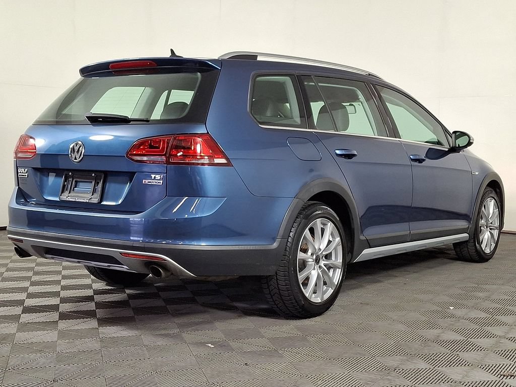 Used 2017 Volkswagen Golf Alltrack S AWD/4WD image 9