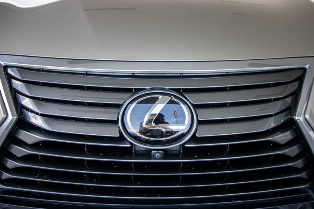 Used 2019 Lexus RX 350 AWD w/ Navigation Package image 7