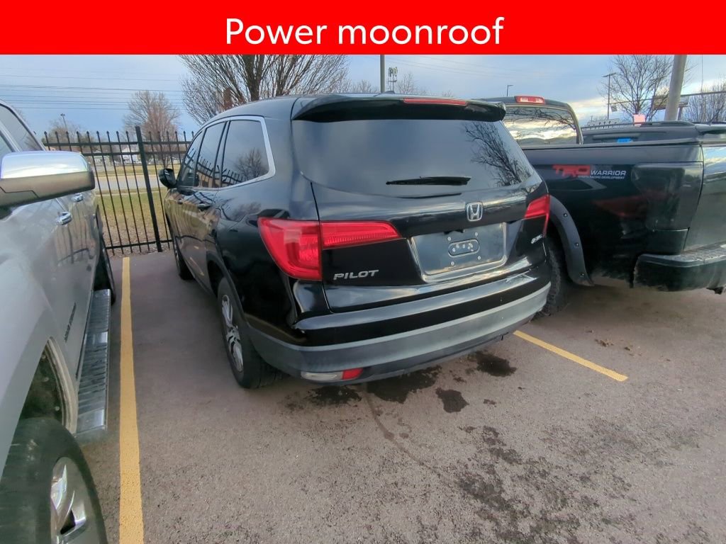 Used 2017 Honda Pilot EX-L image 4