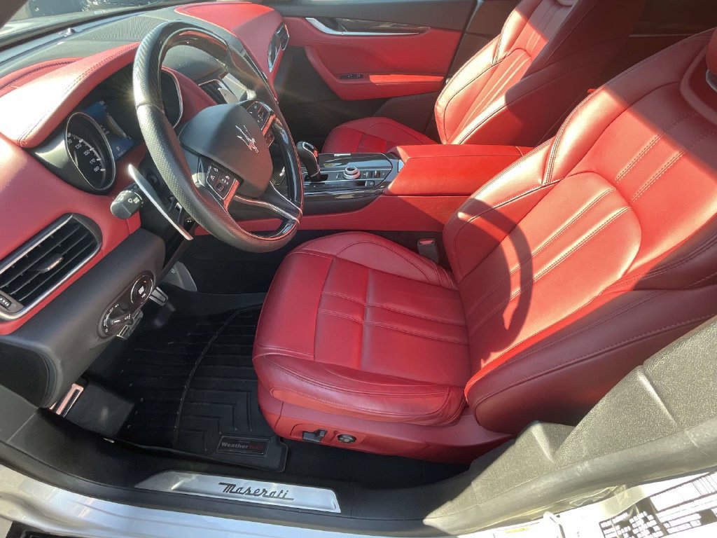 Used 2017 Maserati Levante w/ Sport Package AWD/4WD image 9