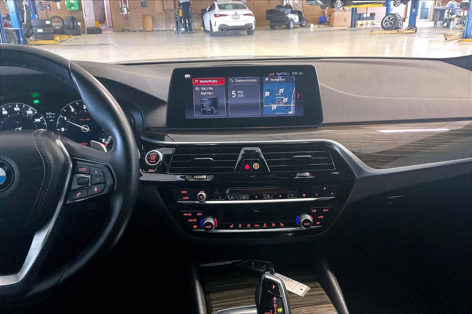Used 2019 BMW 530i w/ Convenience Package RWD image 6