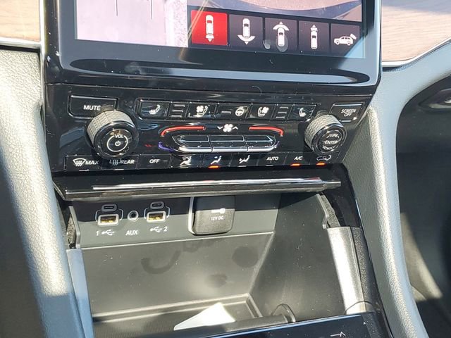 New 2025 Jeep Grand Cherokee L Summit image 12