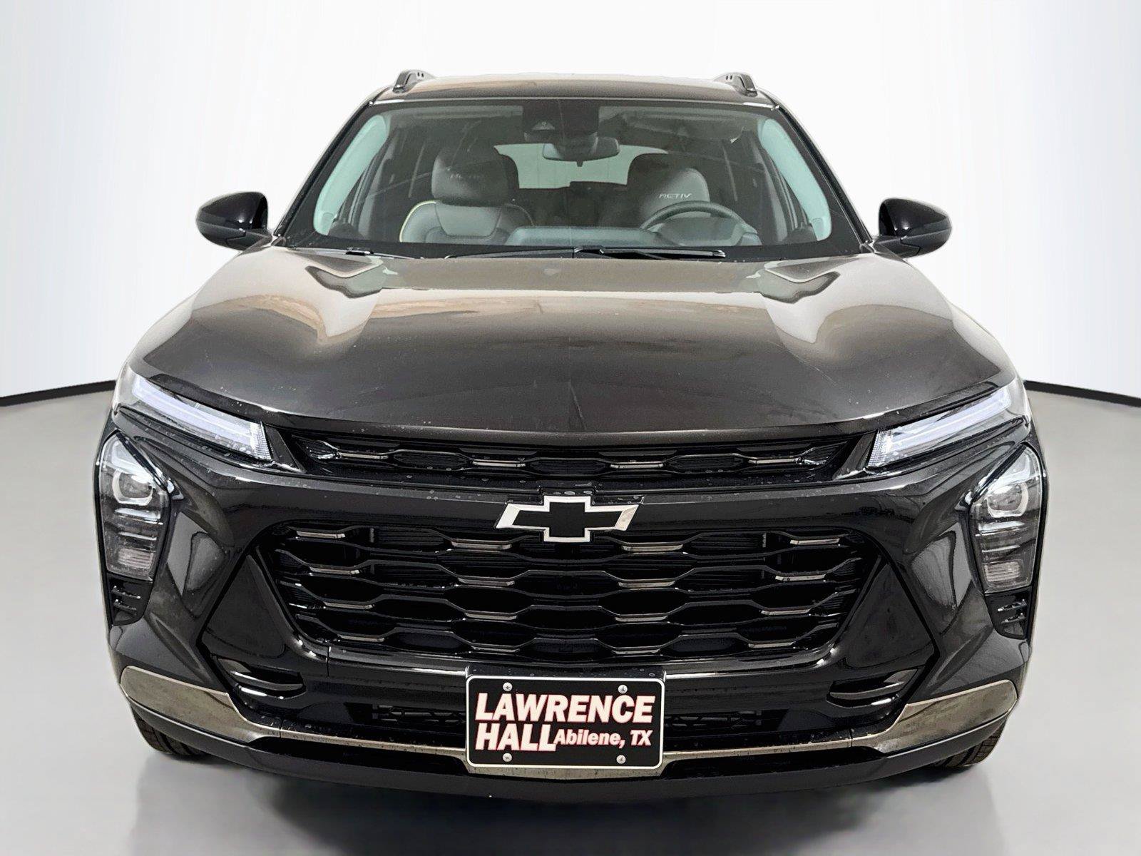 New 2026 Chevrolet Trax ACTIV w/ Driver Confidence Package FWD image 2