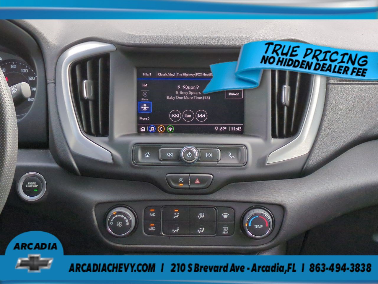 Used 2024 GMC Terrain SLE AWD/4WD image 18