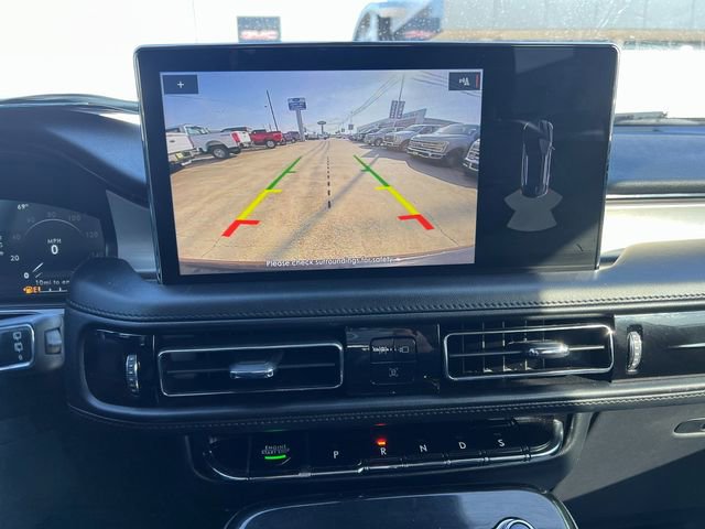 Used 2023 Lincoln Nautilus FWD w/ Premium Package image 34