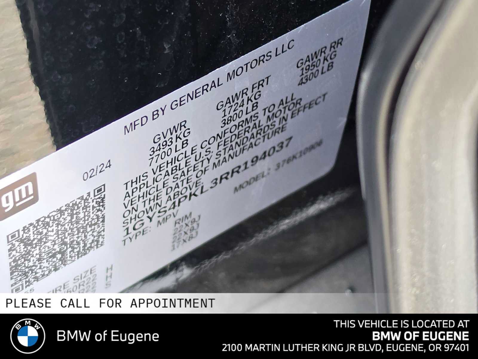 Used 2024 Cadillac Escalade ESV Sport w/ LPO, ONYX Package AWD/4WD image 26