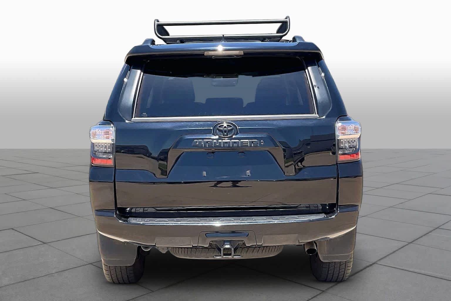 Used 2022 Toyota 4Runner Trail Special Edition AWD/4WD image 6