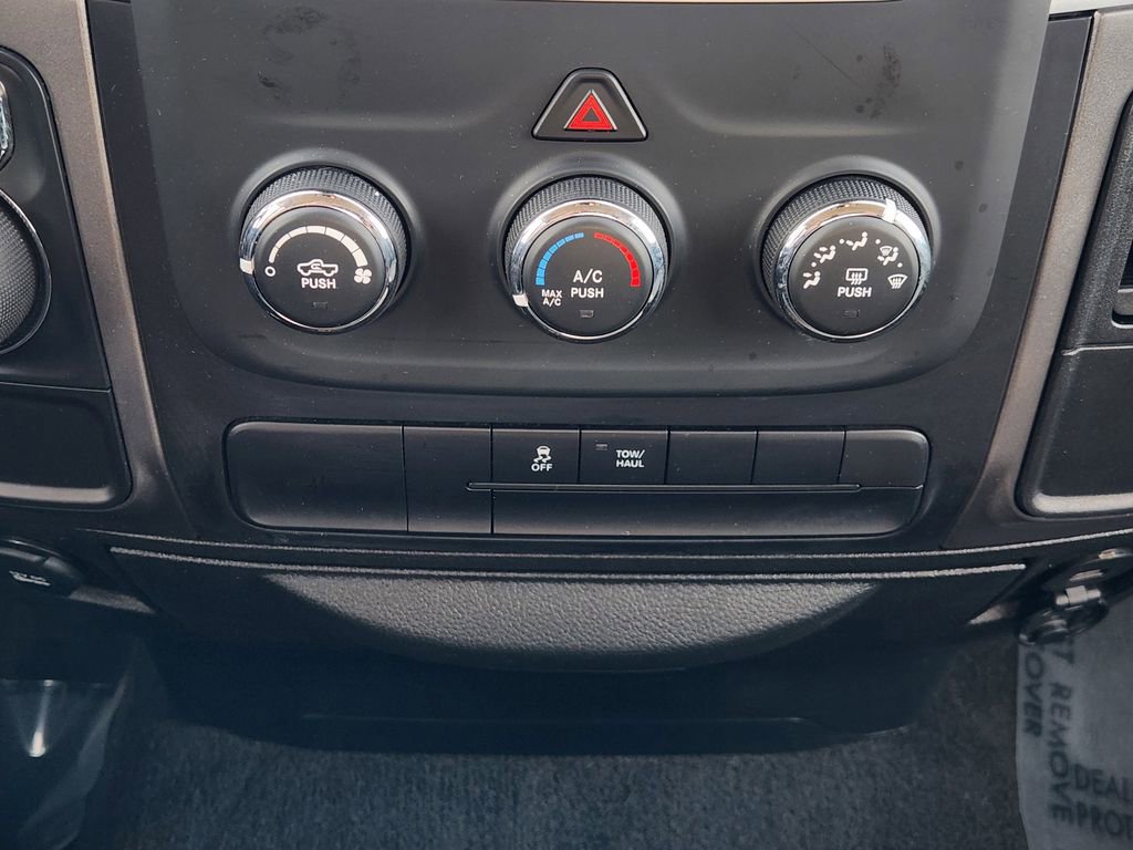 Used 2024 RAM 1500 Classic SLT image 20