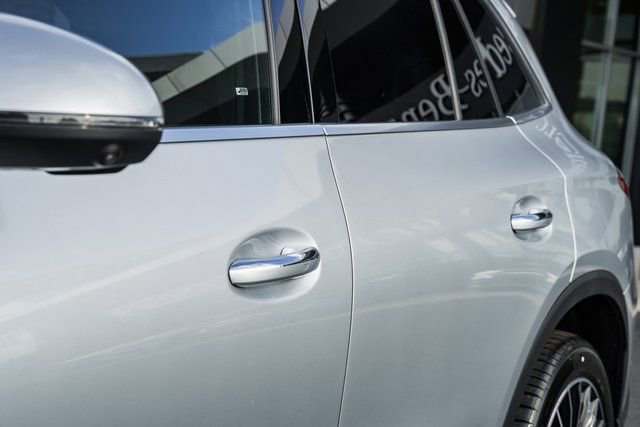 New 2026 Mercedes-Benz GLC 300 4MATIC image 16