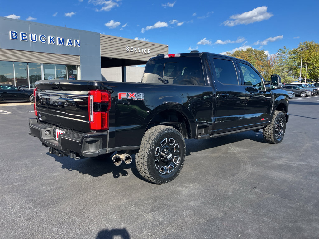 Used 2025 Ford F350 Platinum image 9