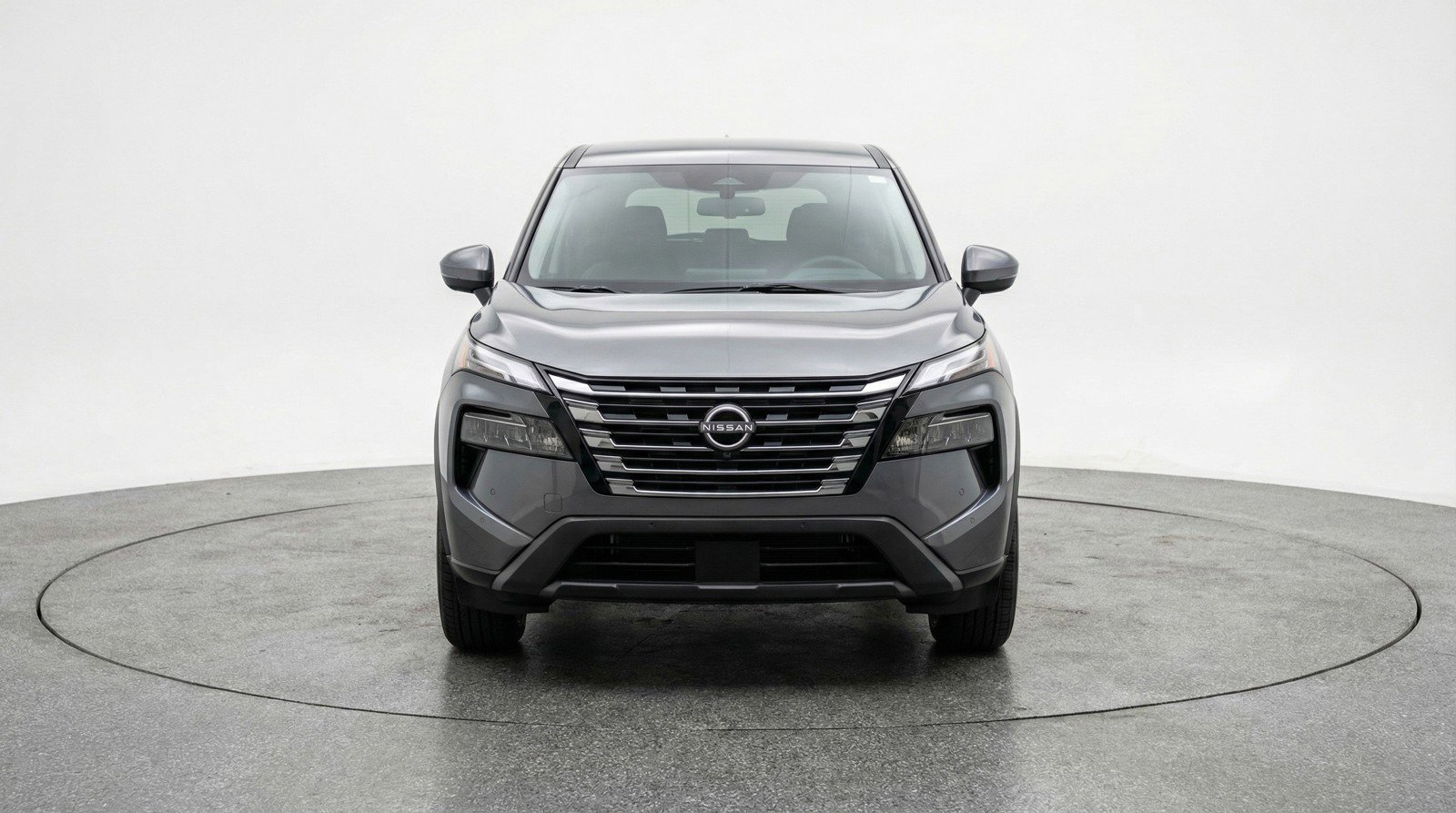 Used 2025 Nissan Rogue SV image 2