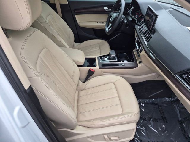 Certified 2023 Audi Q5 2.0T Premium w/ Convenience Package AWD/4WD image 20