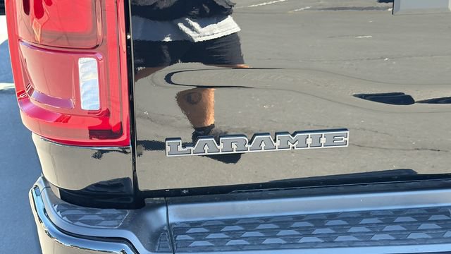 New 2026 RAM 3500 Laramie AWD/4WD image 12