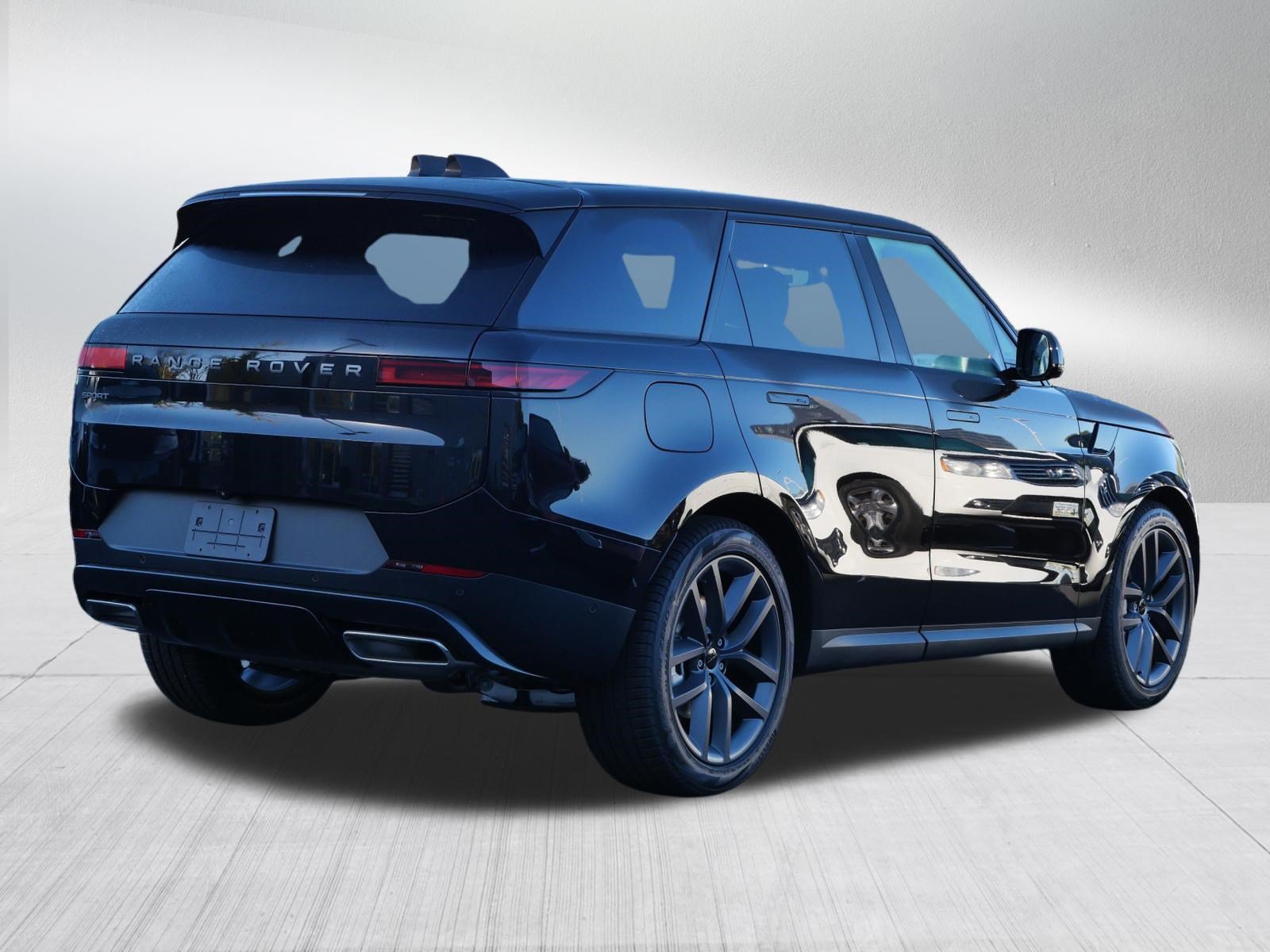 New 2027 Land Rover Range Rover Sport SE AWD/4WD image 2
