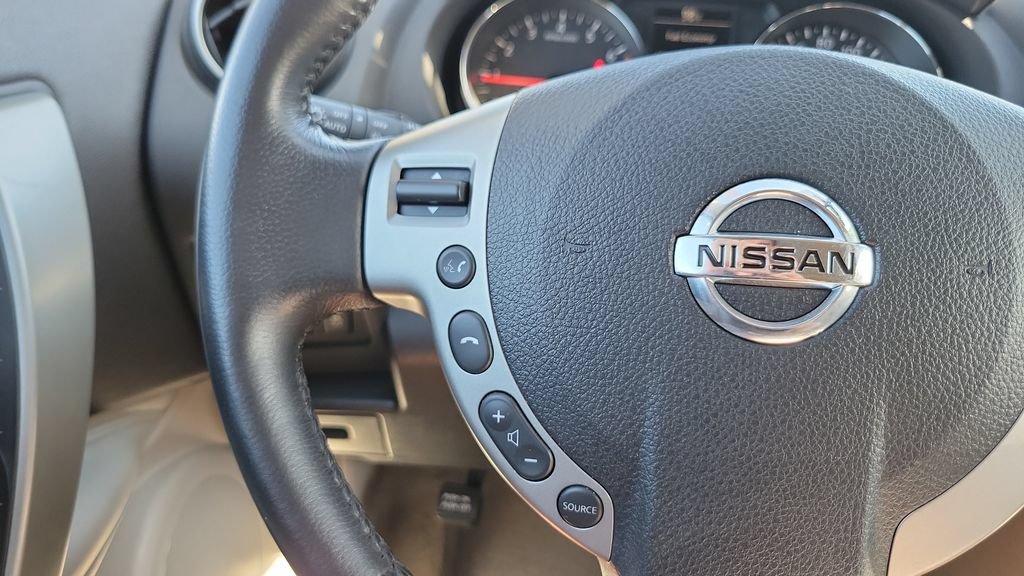 Used 2012 Nissan Rogue SL FWD image 22
