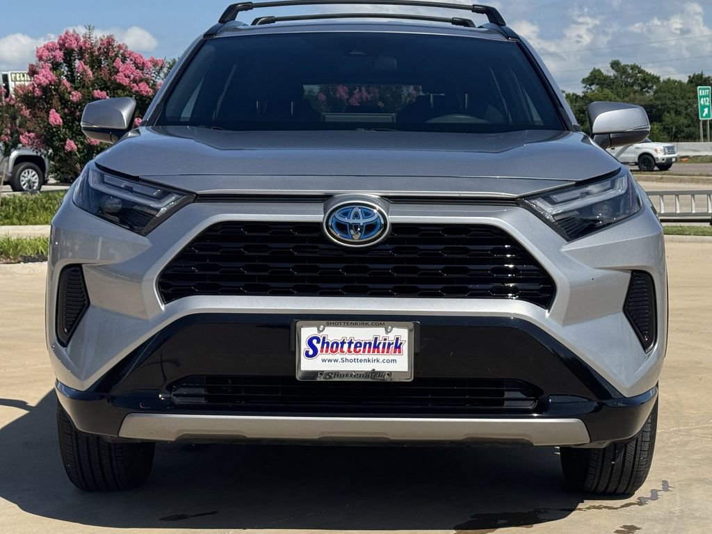 Used 2024 Toyota RAV4 SE AWD/4WD image 7