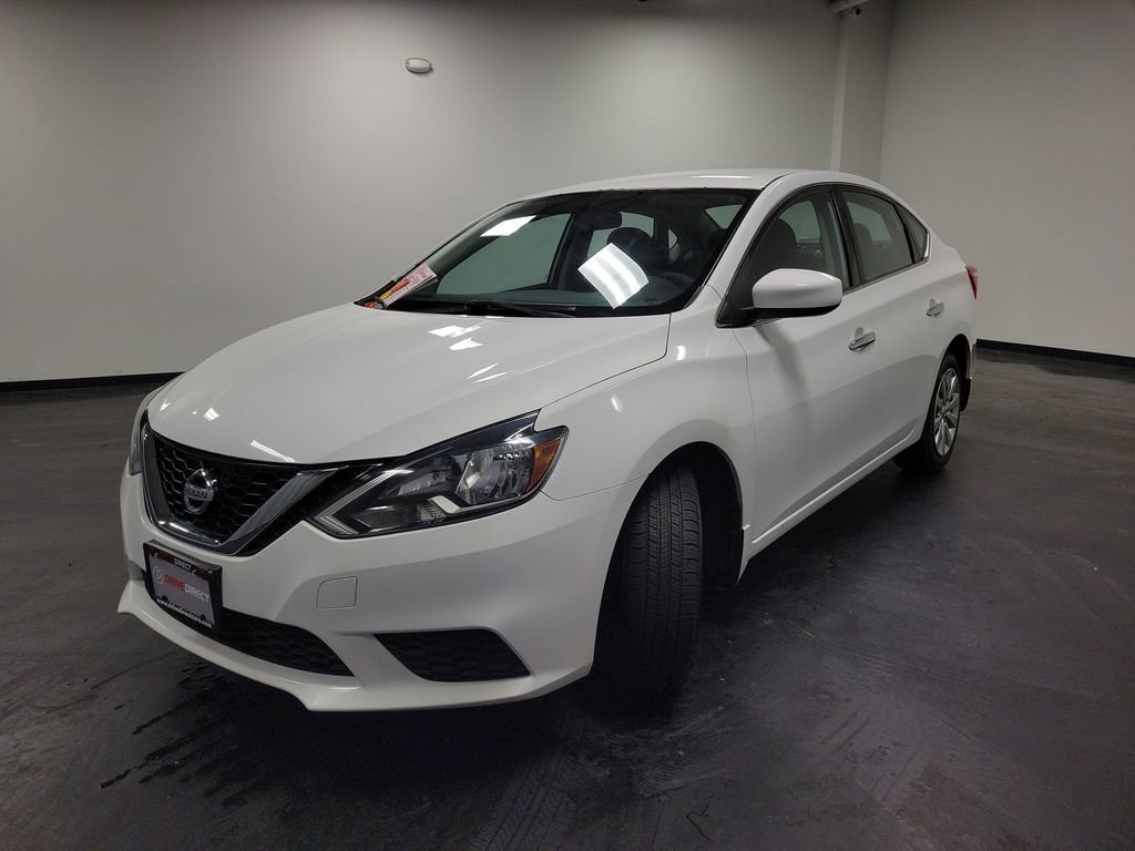 Used 2017 Nissan Sentra S image 5