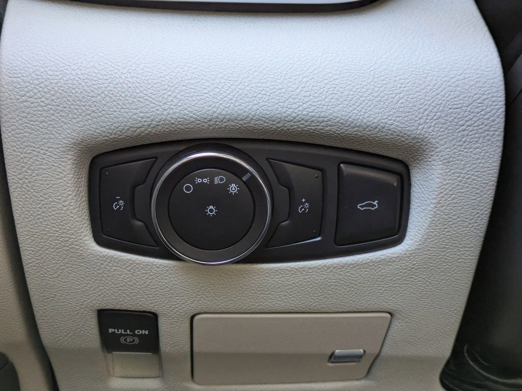 Certified 2020 Lincoln Continental Standard image 24