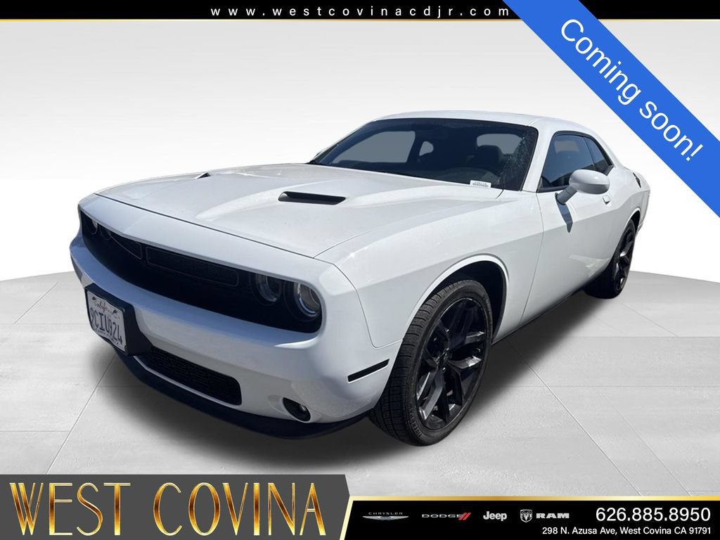 Used 2022 Dodge Challenger SXT w/ Blacktop Package