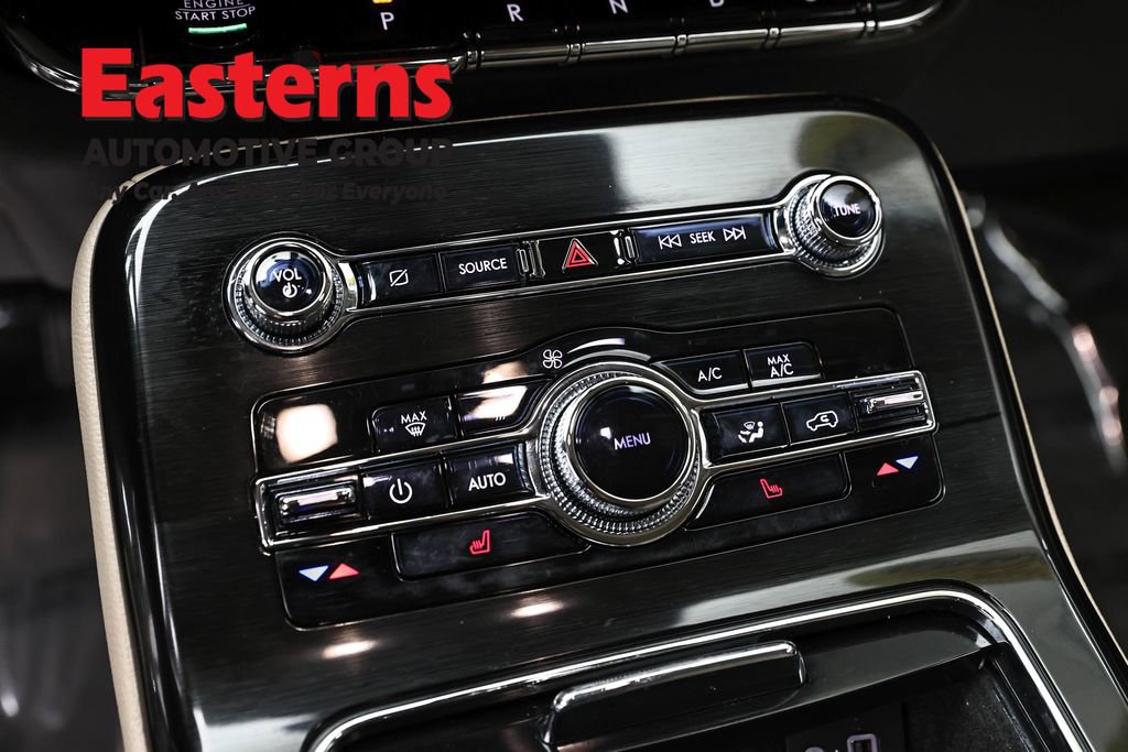 Used 2022 Lincoln Nautilus FWD w/ Premium Package image 20