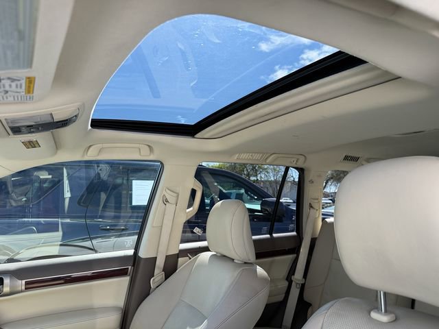 Used 2016 Lexus GX 460 w/ Premium Package image 25